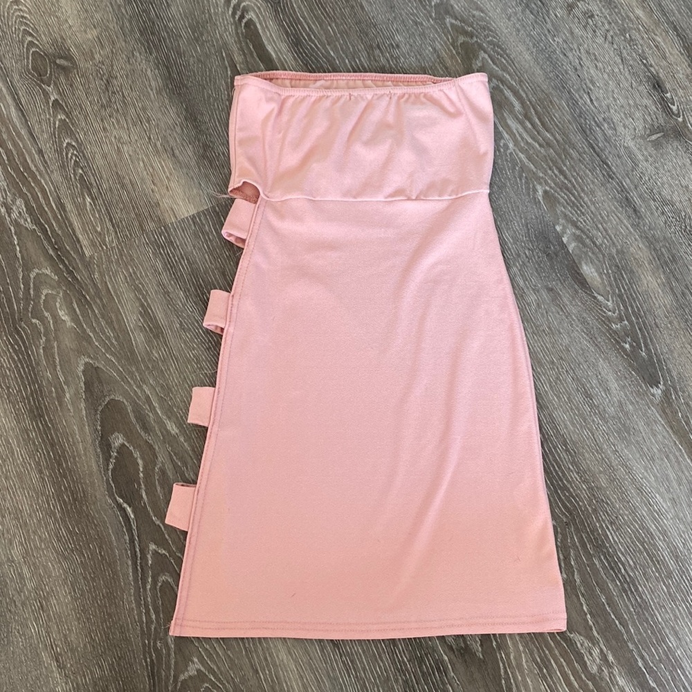 Pretty Little Thing pink dress